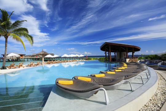 Centara Ras Fushi Resort & Spa Maldives (22)
